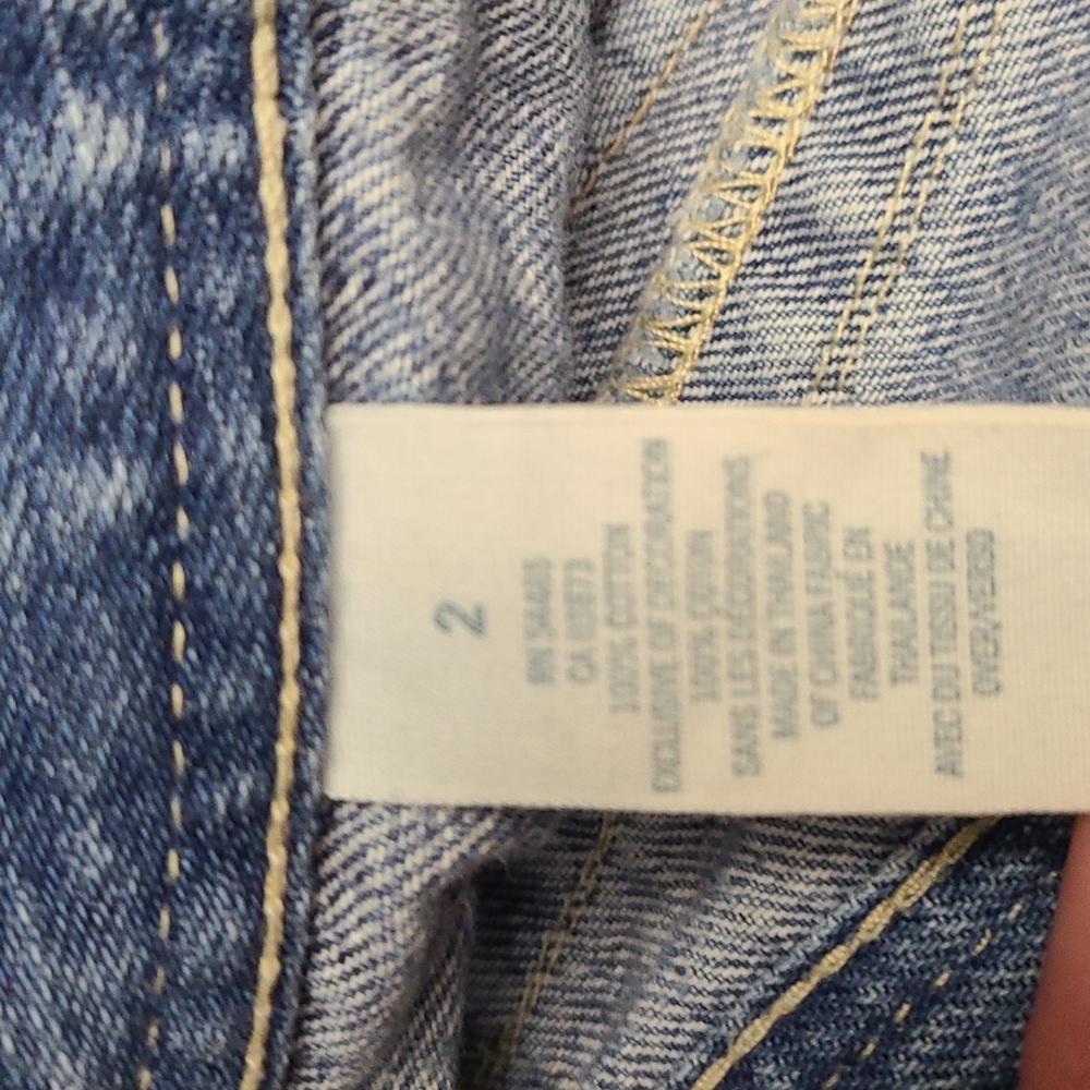 American Eagle Demin Shorts - Picture 5 of 8